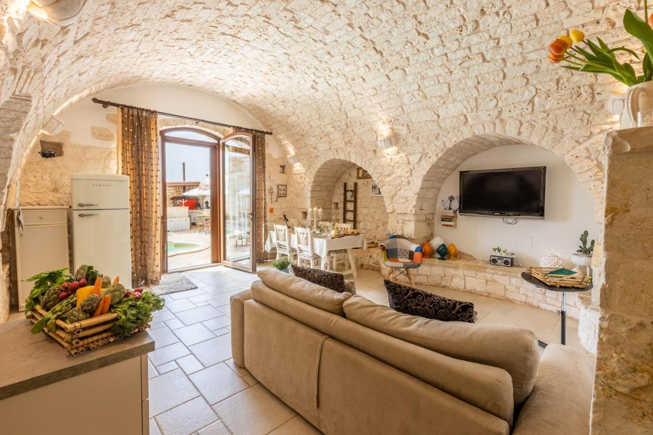 Casale Citrignano With Pool Βίλα Ostuni Εξωτερικό φωτογραφία